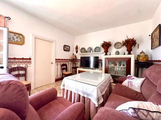 Maison à Olivares. Adosada de una planta