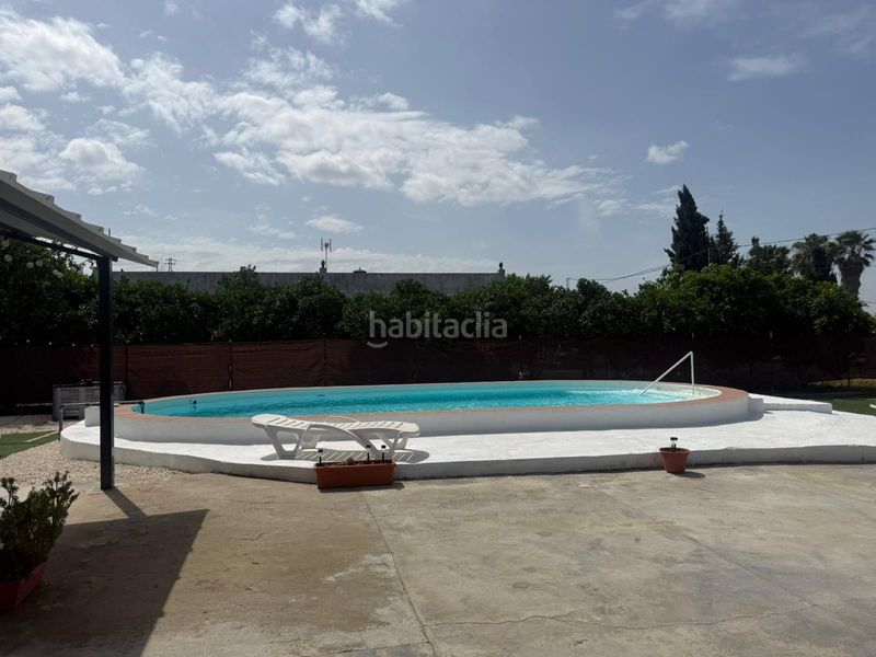 Foto 3f787cc3-5196-4b2e-9eda-c3a9102b0822. Xalet amb aparcament piscina a Pedanías Norte Utrera