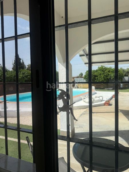 Foto e82ba176-8b74-4c94-9f63-2e79d0de33f8. Xalet amb aparcament piscina a Pedanías Norte Utrera