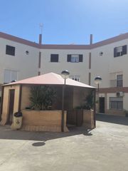 Aparcament cotxe  Plaza almazora. Plaza de garaje