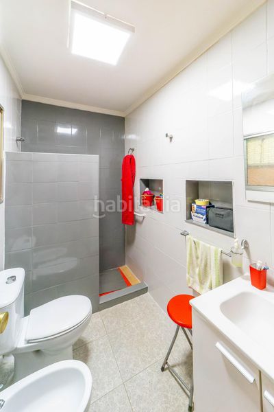 Foto 587d2177-3191-427d-a2ba-50b2965cdaea. Casa adossada a Navas de la Concepción (Las)