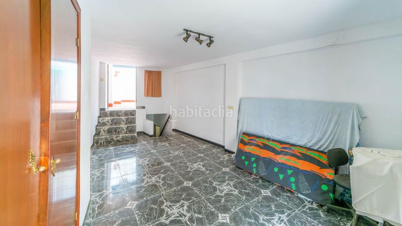 Foto a62fa60d-32b5-4d19-89f3-50b4042e7bec. Casa adossada a Navas de la Concepción (Las)