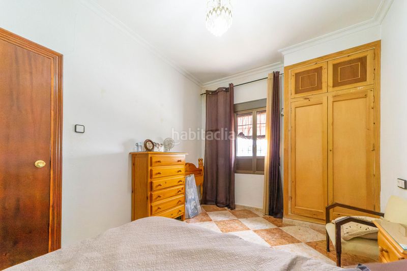 Foto bca9ce82-082c-4466-bbdb-f1b39fc525fe. Casa adossada a Navas de la Concepción (Las)