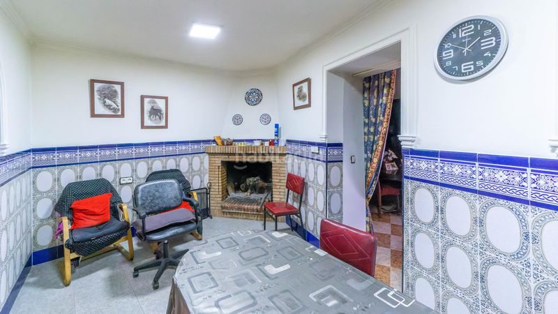 Foto e462b880-7c6b-4eab-9937-651db2ccd5e4. Casa adossada a Navas de la Concepción (Las)