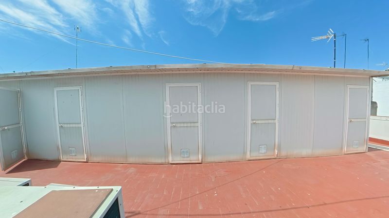 Foto 0e37c17c-2a8b-4afb-8fc8-db3c2b86c312. Àtic a Los Remedios Sevilla
