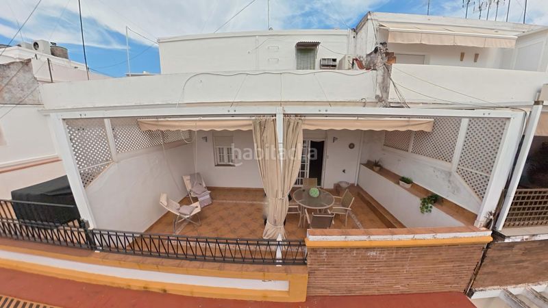 Foto e77f1f50-d831-4886-8f2a-01de8f026013. Àtic a Los Remedios Sevilla