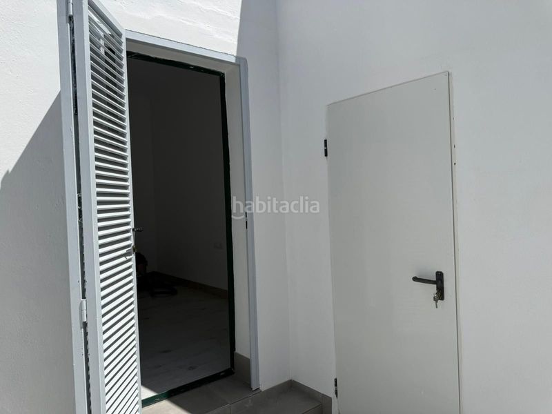 Foto 145a31f8-3e03-40f6-9359-57ec8d1c0ae3. Edifici a Torre Cruz - Los Molinos Utrera