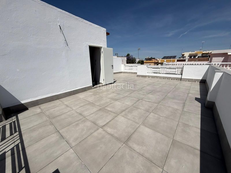 Foto 2f33aa9f-67e9-4fae-b326-51245bc07403. Edifici a Torre Cruz - Los Molinos Utrera