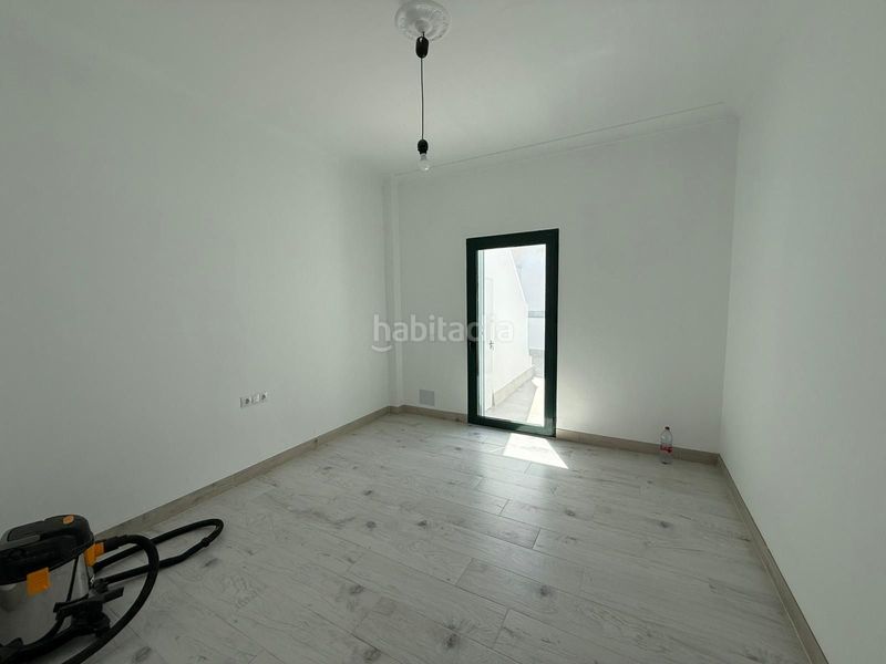 Foto 934f8657-91f5-4796-912b-7e0882ae71d9. Edifici a Torre Cruz - Los Molinos Utrera
