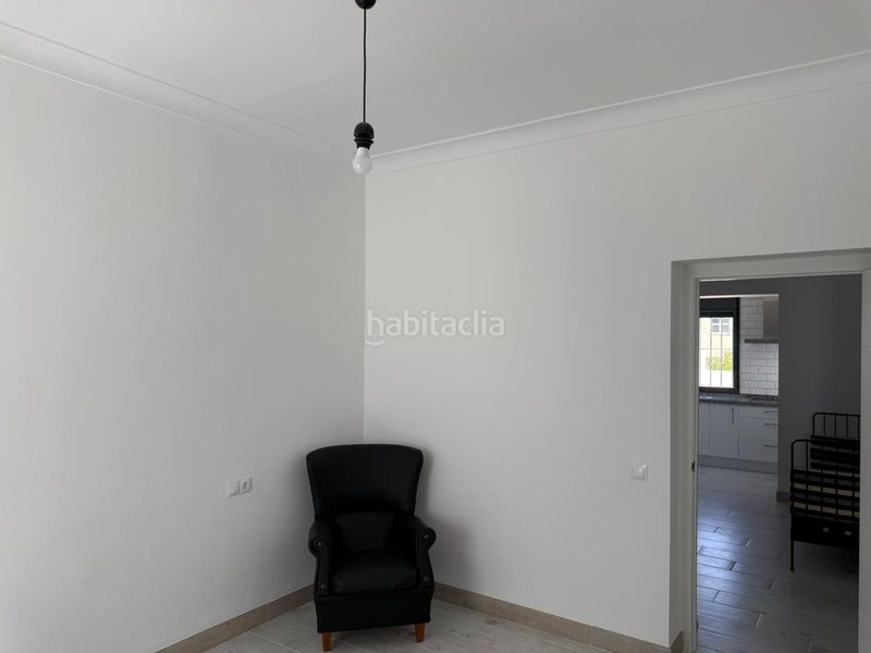 Foto fc0044a2-f183-4d78-ada0-d3ea77b1b535. Edifici a Torre Cruz - Los Molinos Utrera