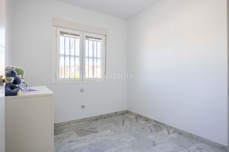 Foto dd57c3e2-2ec2-4148-8d30-f824687f1341. Casa pareada en Casco Antiguo Mairena del Aljarafe