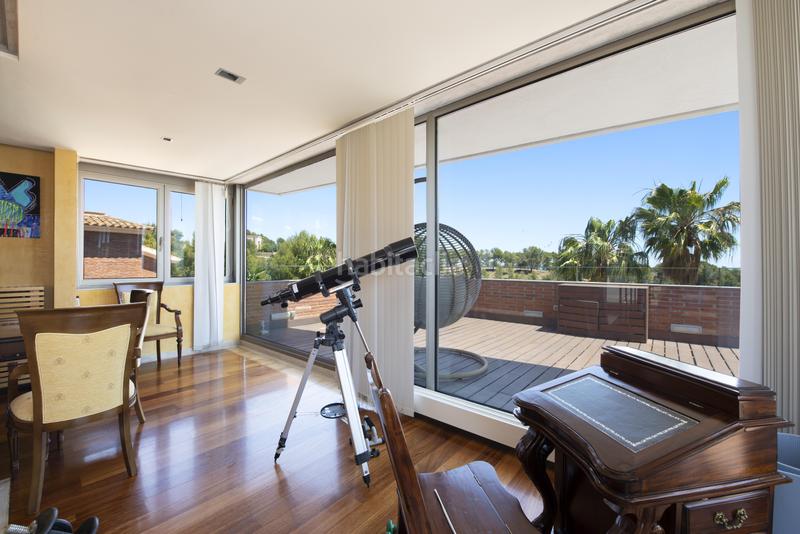 Foto 16bcc174-8ed0-4bd5-82da-46fa6759f606. Casa amb calefacció aparcament piscina a Bellamar Castelldefels