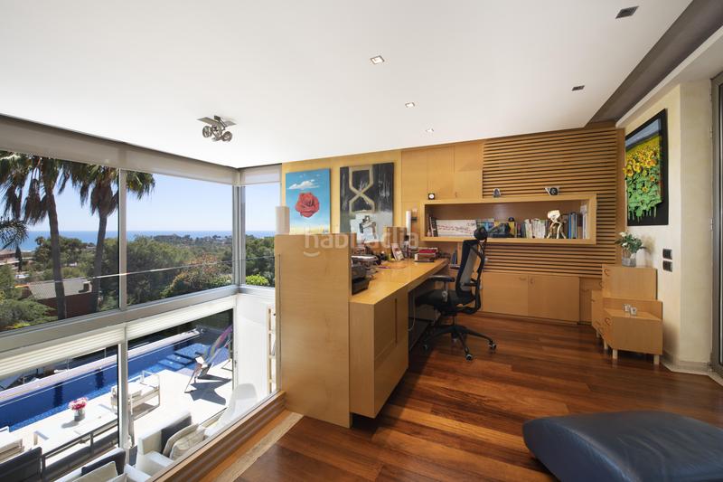 Foto 5b879a68-898e-4eea-9aa1-c4523a7c6a5d. Casa amb calefacció aparcament piscina a Bellamar Castelldefels