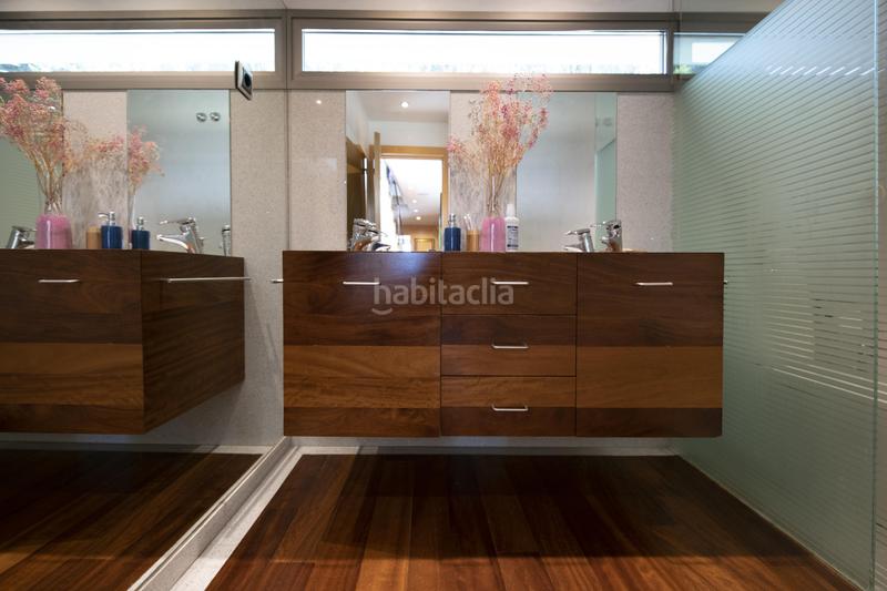 Foto a874e319-701e-486a-9112-2183cd811535. Casa amb calefacció aparcament piscina a Bellamar Castelldefels