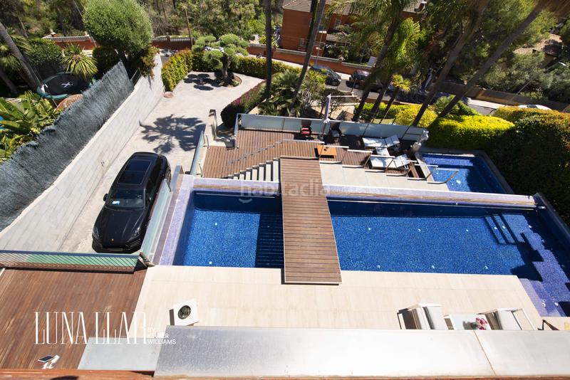 Foto d9bff20c-5236-415a-97a6-df477674283c. Casa amb calefacció aparcament piscina a Bellamar Castelldefels