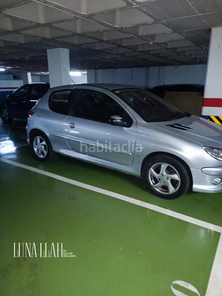 Foto a5f23fc8-13ca-4b58-aca8-8b536c60b578. Posto auto in Passeig Maragall Gavà