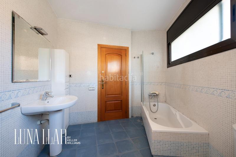 Foto ab160d98-3716-47d0-8b06-03d983a8b671. Casa amb calefacció aparcament a Can Tintorer-Can Tries Gavà