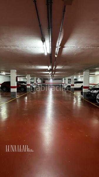 Foto ad92e021-5823-4be1-8a32-eb25f2ad3bbd. Autoparkplatz in Diagonal-Colomeres Gavà