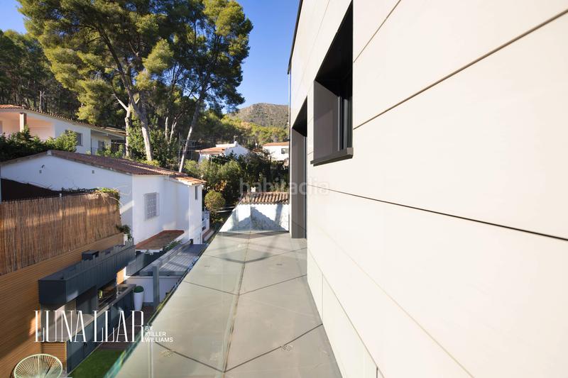 Foto dc4a93d5-5c15-48e7-a16d-d9556c60d24f. Casa con parcheggio piscina in Montmar Castelldefels