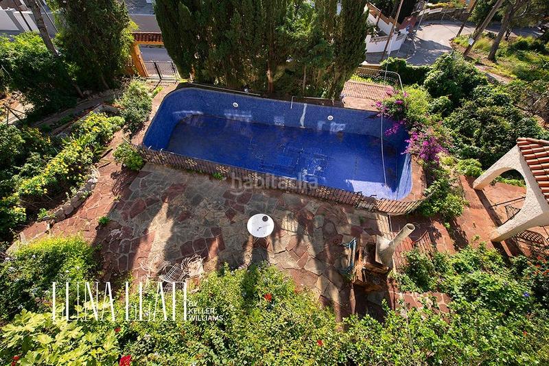Foto a1ea8d1f-dbca-40f4-a0a3-21c632d95a3f. Casa amb aparcament a Montmar Castelldefels