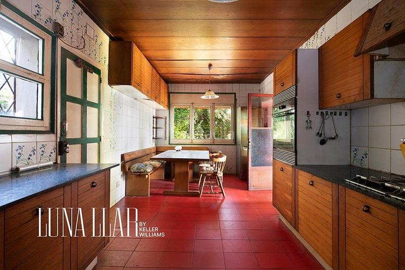 Foto 75152303-9c03-4a78-94f2-956addb36f66. Haus mit parking in Montmar Castelldefels