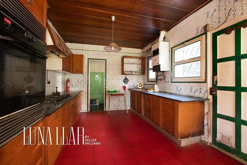 Foto 8c54c01e-6efb-4726-ac4b-5a488b73363a. Haus mit parking in Montmar Castelldefels