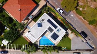 House  Passeig del ficus