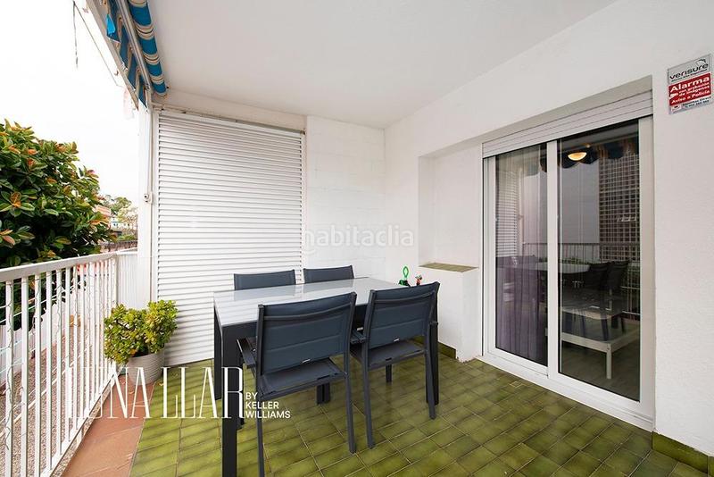 Foto 90cac9b1-d0e9-4c54-aab9-93f62d3e702f. Appartement avec chauffage parking dans Lluminetes Castelldefels