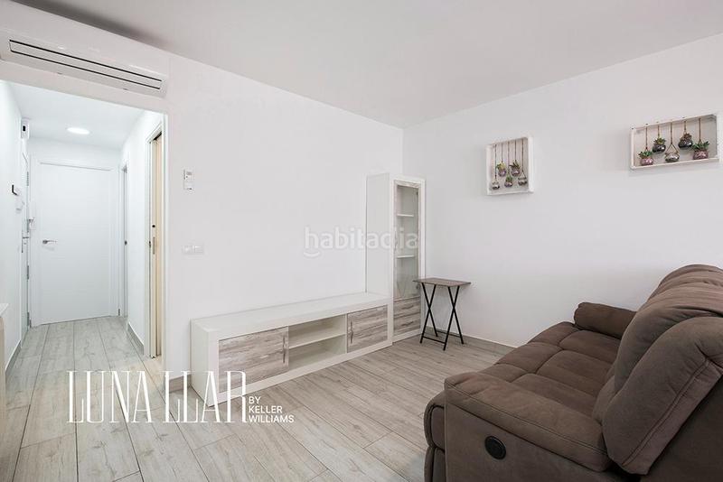 Foto ba0cd266-341b-4c93-9057-9833d974b4f0. Piso en Lluminetes Castelldefels
