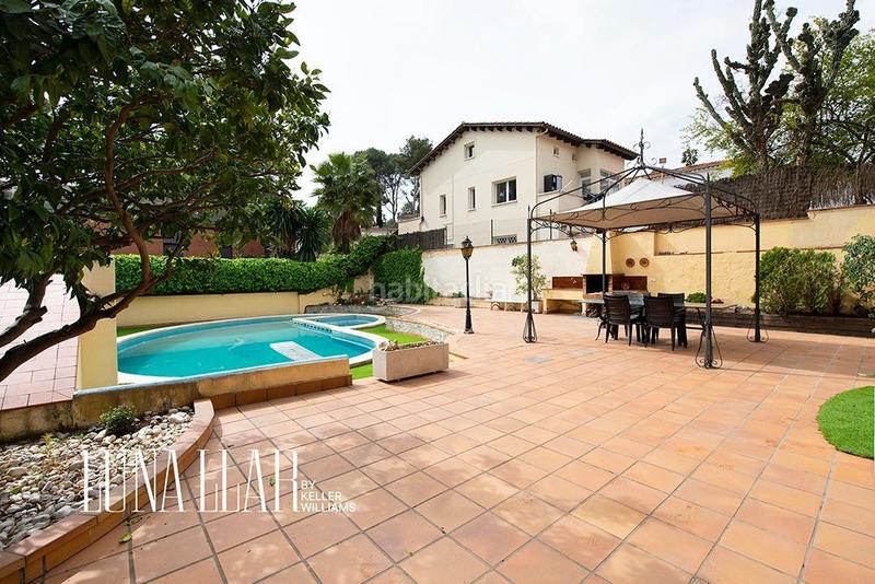 Foto 20fc1814-d9dd-4d7a-bb47-01a604207d2c. Haus mit heizung parking pool in Montmar Castelldefels