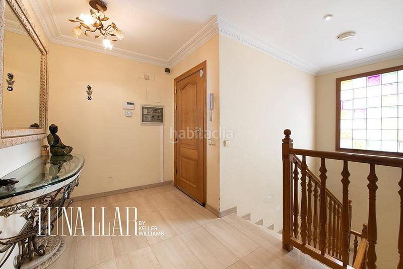 Foto 86e95afc-0f43-4154-aeac-8a4ede712cb8. House with heating parking pool in Montmar Castelldefels