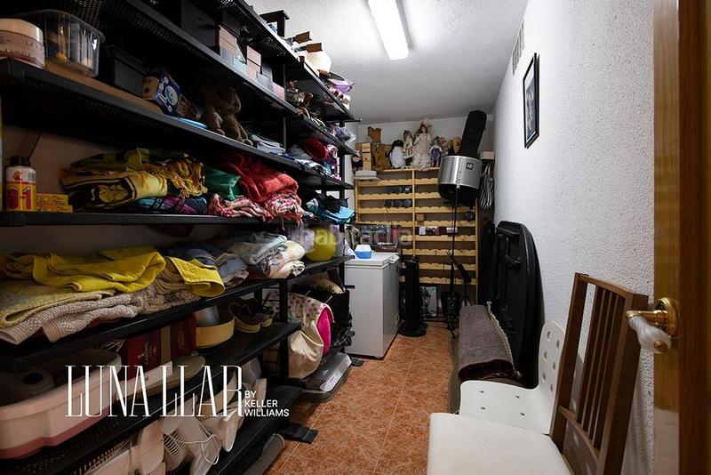 Foto 26120c6c-013e-4c92-96c7-a001b4444a46. Maison avec chauffage parking piscine dans Montmar Castelldefels