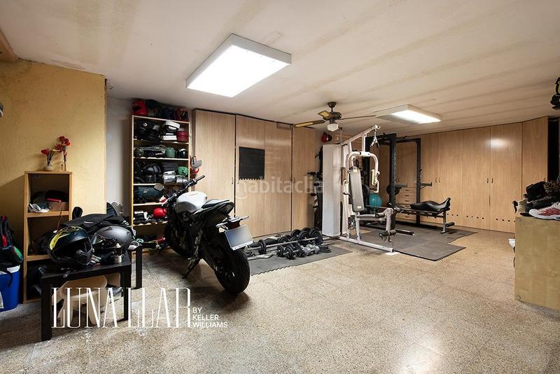 Foto b8f22870-48b4-408b-9bbe-4115bbdd8cec. Maison avec chauffage parking piscine dans Montmar Castelldefels