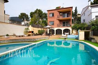 Casa en Montmar