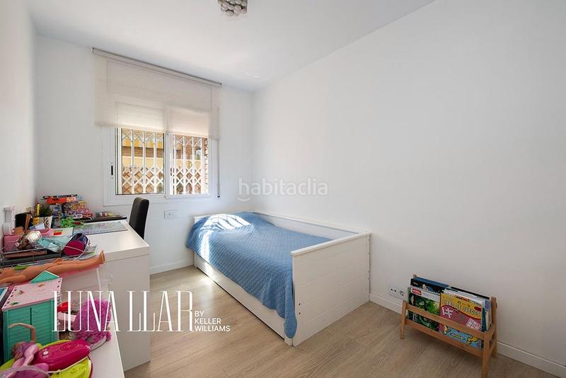 Foto 9e0dc5f4-3495-4f22-aa0f-c3373ec41283. Ground floor with parking pool in La Pineda Castelldefels