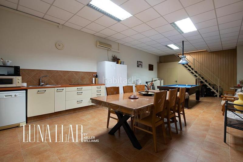 Foto 10c580c1-6b3d-41f8-9047-daf7a24b68a1. Haus mit heizung parking in Centre-Estació Gavà