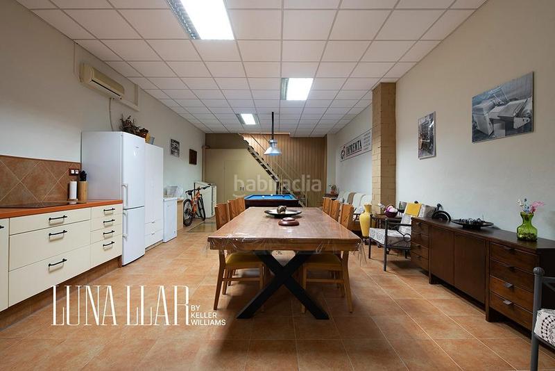 Foto 81ecddf9-d66b-4465-b252-877f154a09c9. Haus mit heizung parking in Centre-Estació Gavà