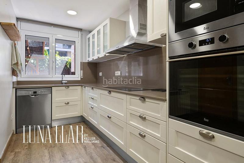 Foto 018f50d9-4e10-446c-b350-96073957dbe9. Casa pareada en Baixador Castelldefels
