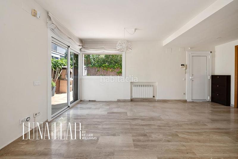 Foto c072de8e-f0b5-41a1-b516-f540462a8bbf. Casa pareada en Baixador Castelldefels