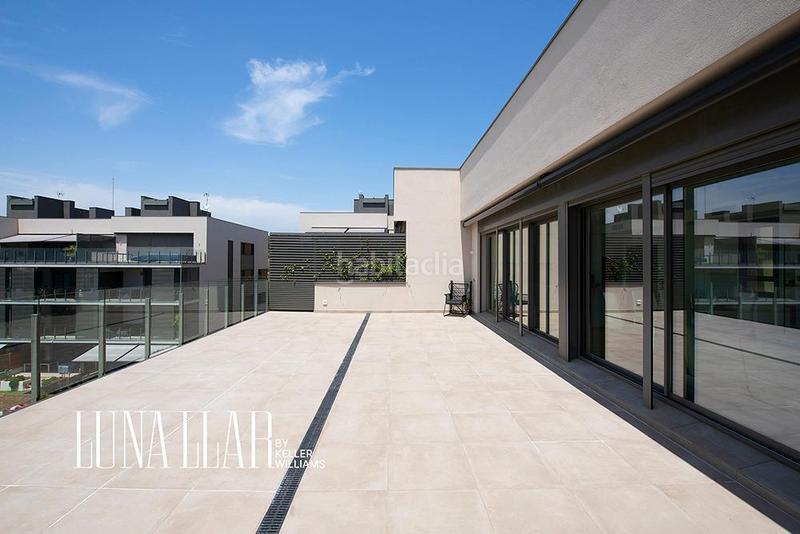 Foto d81b13d0-e19a-4cc6-9f3f-d00daabc360e. Dachwohnung mit parking pool in La Plana Sitges