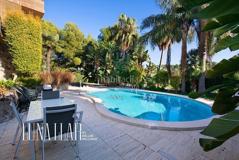 Foto 4ee81cd4-cc7f-4d2e-9ff3-5d0c87e77f75. Casa amb calefacció aparcament a Bellamar Castelldefels