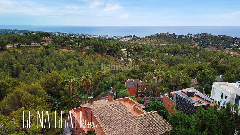 Foto c8698d18-49ee-4262-ad65-071e6d541e9d. Casa amb calefacció aparcament a Bellamar Castelldefels