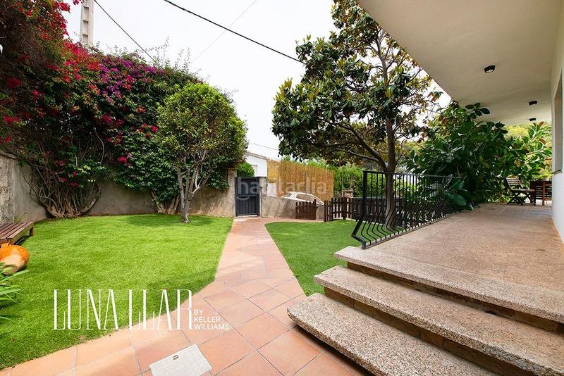 Foto 172aaff1-b157-44e5-ab47-53886f441ad1. Casa con riscaldamento parcheggio piscina in Montmar Castelldefels