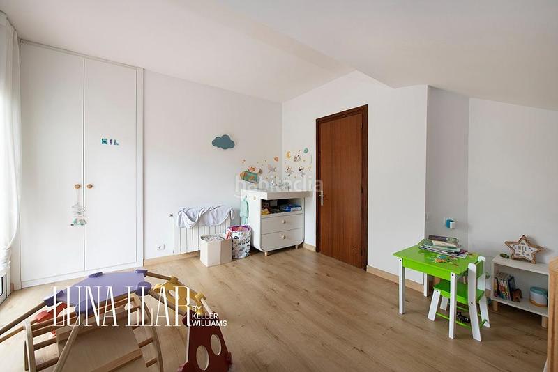 Foto 4de5bdc5-2283-4a06-9baf-58a30433107f. Casa con riscaldamento parcheggio piscina in Montmar Castelldefels