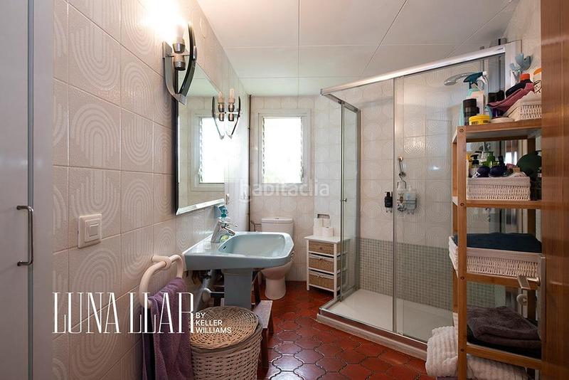 Foto 76954112-06ed-4882-b6d4-d81df8d97a3a. Casa con riscaldamento parcheggio piscina in Montmar Castelldefels