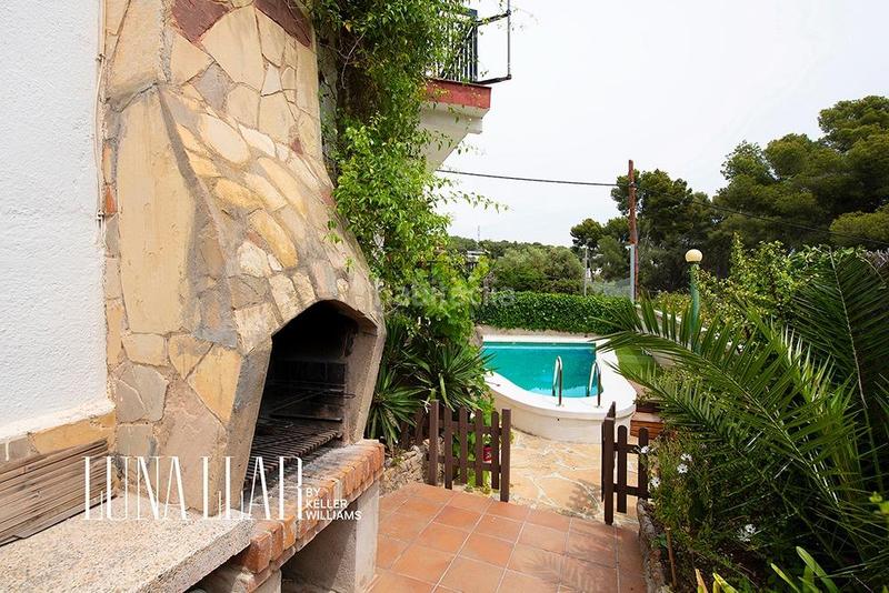 Foto 49fb4216-f9f5-4fad-be97-0ff0e059051b. Haus mit heizung parking pool in Montmar Castelldefels