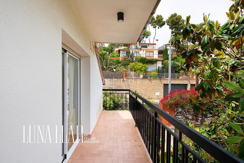 Foto 68449854-8adb-4f4d-a22d-50af9a574cd1. Haus mit heizung parking pool in Montmar Castelldefels