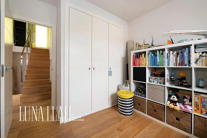 Foto bbf8e9f3-e3d9-4740-8851-773885d6800c. Casa a schiera con parcheggio in Can Bou Castelldefels