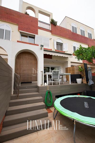 Foto 0b8fa610-1104-4fa7-b21d-f9f55359d01e. Casa adosada en Can Bou Castelldefels