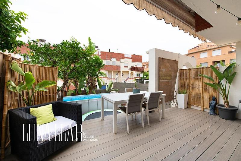 Foto 65f737c4-7d00-4cbc-acc0-243d645e9ee1. Casa adosada en Can Bou Castelldefels